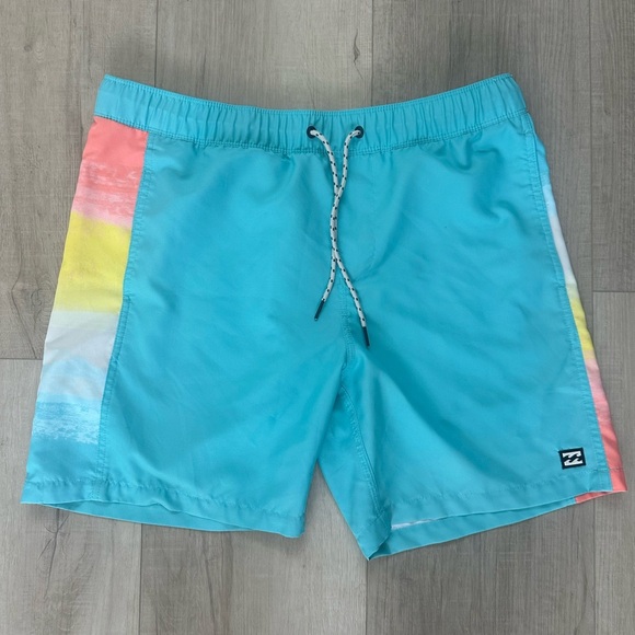 Billabong Mens Medium Surf Shorts Recycler - Picture 1 of 4